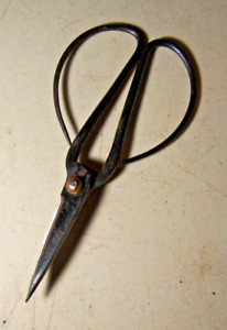 Antique Vintage Steel Scissors 6 3 4 Inches Long Handles 3 1 3 Wide