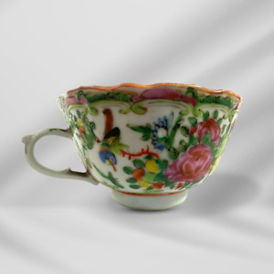 Antique Hand Painting Rose Medallion Chinese Porcelain Tea Coffee Cup