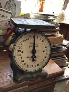 8 25 Tall American Family Scale Works Very Old Platform Table Scale