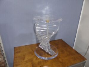Vintage Mid Century Modern Spiral Clear Lucite 20 Sculpture End Couch Table
