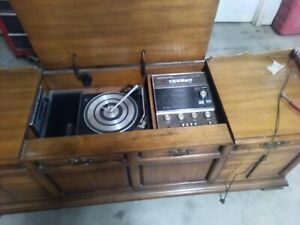 Antique Am Fm Track Record Stereo Cabinet Very Nice