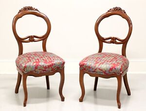 Antique Early 20th Century Walnut Victorian Balloon Back Side Chairs Pair