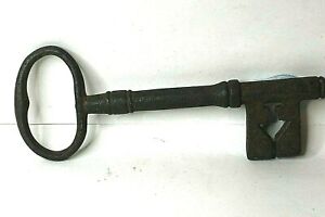 19th C Antique Victorian 5 Inch Bridge Ward Lock Key With Wire Bow Original