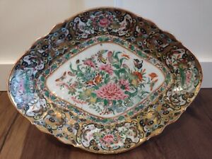 Antique Chinese Canton Rose Medallion Butterflies Dragonfly Footed Serving Dish