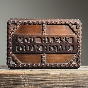 Antique Tramp Art Hand Carved Fretwork Lidded Box