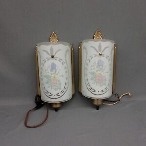 1940s Frosted Glass Floral Wall Sconces By Globe 2p Pair