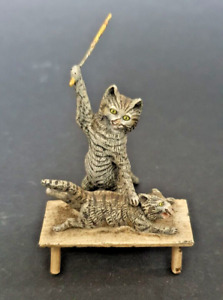 Antique Cold Painted Bronze Cat Group Attributed To Franz Bergmann Of Vienna