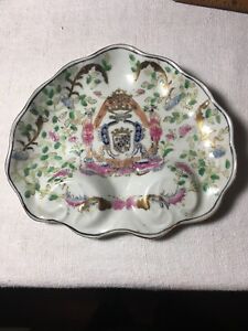 Vintage Asian Chinese Armorial Plate Tray Dish