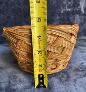 Antique Primitive Wicker Bread Basket Round 4 5 Tall 7 Diameter