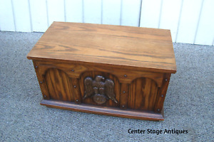60832 Oak Blanket Storage Chest Trunk With Carved Eagle
