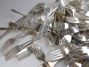 Lot Of 100 Assorted Vintage Silverplate Salad Dessert Forks Restaurant Quality