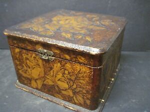 Antique Tramp Art Box Beautifully 5 5 X 8 5 X 8 5 
