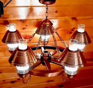 Antique Vtg Rustic Country Cabin Western Wood Wagon Wheel Chandelier Light Lamp