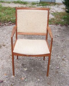 Vintage Mid Century Modern Teak Danish Armchair Lounge Chair