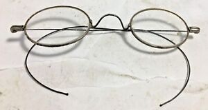 Antique Oval Wire Rim Eyeglasses