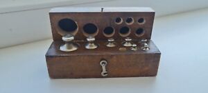 Rare Vintage Boxed Set Of Jewellers Apothecary Scales Weights From 1 50 Grams