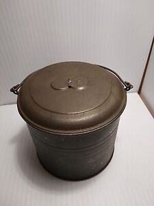 Antique Tin Lunch Pail Berry Bucket With Lid And Swing Handle Read Information