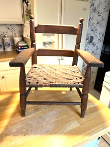 1800s Woven Seat Shaker Style Children S Chair With Arm Rests Turned Knobs