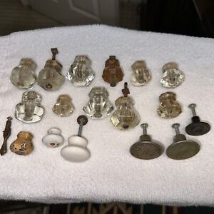 Vintage Antique Glass Knobs Kitchen Cabinet Drawer Pull Lot Of 11 Plus 7 Others
