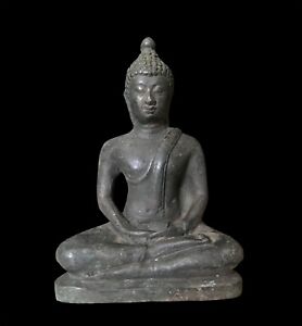A Khmer Thai Bronze Seated Buddha Figure Chieng Saen Style Late 18th Century