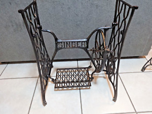 Antique 1920 Singer Treadle Sewing Machine Cast Iron Table Base Legs