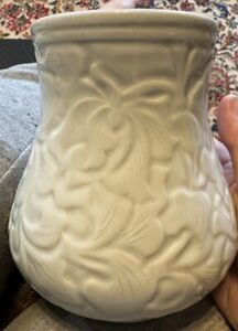 Vintage Celadon Korean Porcelain Vase W Flowers 6 Tall 5 Wide Signed X Qian