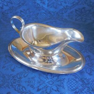 Stunning S Kirk Son 352 Grams Sterling Gravy Boat W Attached Underplate