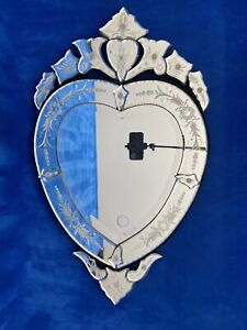Venetian Etched And Beveled Ornate Glass Heart Shaped Wall Mirror 31 X 20 