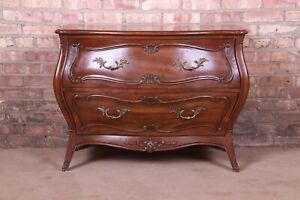 Henredon French Provincial Louis Xv Carved Walnut Bombay Chest