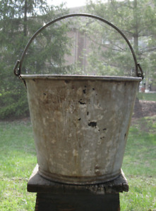 Vintage Heavy Duty Galvanized Metal Bucket Pail Farmhouse Rustic Farm Primitive