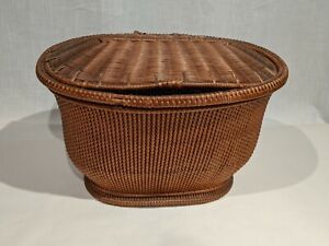 19th Century Antique Sewing Basket Large Size 14 1 4 Inches W 10 Inches H 