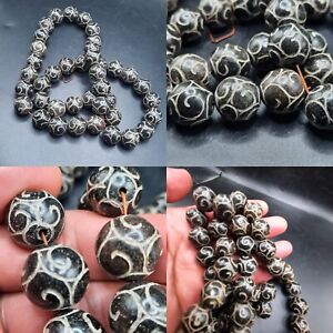 Unique Antique Vintage Eskimo Inuit Bead Stone Lot Beads Necklace