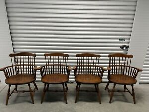 Vintage S Bent Bros Furniture Comb Back Windsor Arm Chair 4 