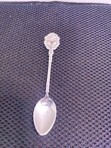 Vintage Sterling St Thomas Collector Spoon