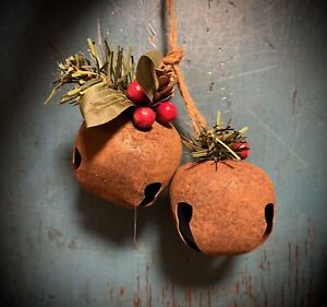 Rusty Jingle Sleigh Bells Door Hanger Grubby Primitive Tree Ornament Peg Hanger