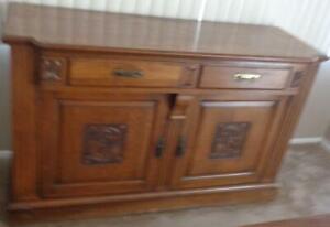 Gorgeous Antique Buffet With Mirrored Top Vgc Beautiful Carved Detail