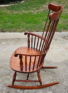 Virginia House Rocking Chair Rocker Antique Oak Bow Back Windsor