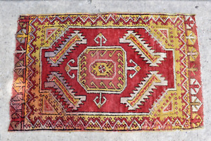Antique Turkish Yastic Kirsehir Prayer Red Yellow Scatter Rug 33 X 21 