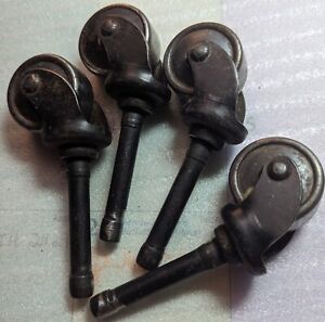 Set Of 4 Antique Metal Casters 3 1 2 Height 1 1 8 Wheel