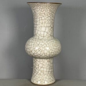 Chinese Porcelain Song Dynasty Ge Kiln Beige Glaze Crack Glaze Vase 8 77 Inch