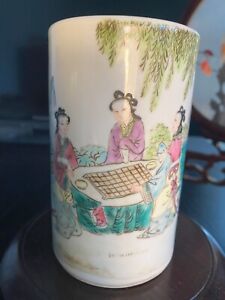 Antique Early Republic Chinese Famille Rose Porcelain Brush Pot