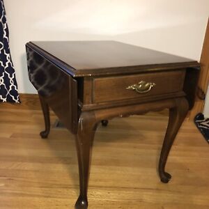 Vintage Ethan Allen Solid Cherry Queen Anne Style Drop Leaf Side Table W Drawer
