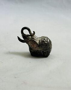 Antique Indian Copper Silver Plate Elephants Art Figurine Pill Box
