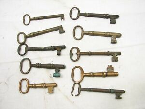 Lot 10 Antique Skeleton Door Keys Early Brass Lock Barrel Steampunk Jewelry C
