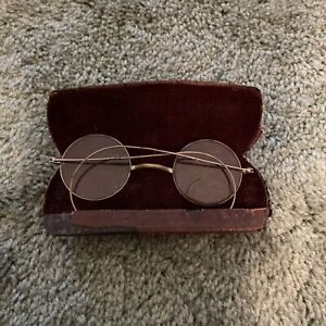 Antique Spectacles Eyeglasses W Case