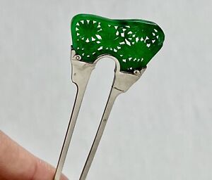 Chinese Carved Green Jade 14k White Gold Hairpin