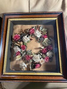 Superb Antique Victorian Mourning Red And White Floral Wreath In Shadowbox Case
