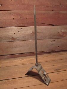 Vintage Antique Robbins 45b 16 Lightning Rod With Roof Peak Bracket