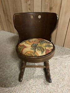 Vintage Mini Musical Toddler Chair
