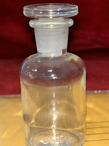 Vintage Apothecary Glass Bottle W Stopper T C W Co Usa Wheaton 3 5 Tall